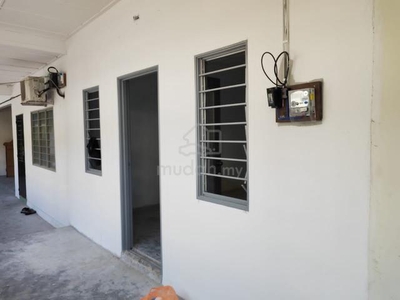 Kangkar Pulai Skudai 1st floor shop Aparment ready to move in only 500