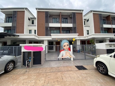 Townhouse 1.5 Storey Elegan Residensi Tmn Putra Perdana Puchong For Sale‼️ BRAND NEW UNIT‼️