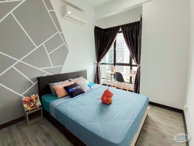 [NEAR KTM PETALING] 0% DEPOSIT Fully-Furnished Middle Room with Window & AC at D'Sands Residence, Old Klang Road
