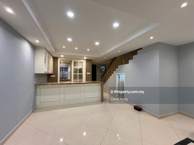 3 Storey Partly Furnished Terraces in Adora, Desa Parkcity for rent
