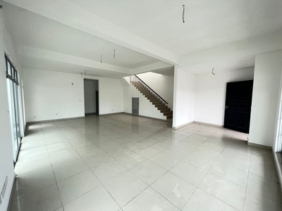 Bandar Indahpura Double Storey Terrace House for Sale