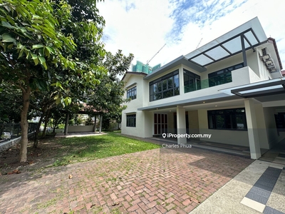 Beautiful landed home for rent suitable for office or home
