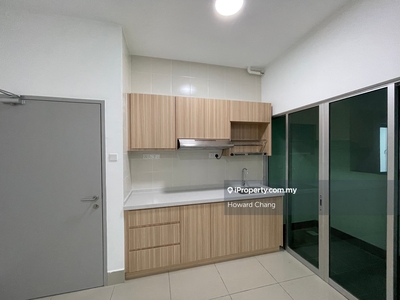 Below market price, A Lot ready unit for viewing