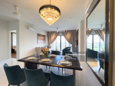 Brand New Fully Furnished Unit. Walking Distance to MRT and LRT