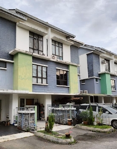 Bukit Puchong town house