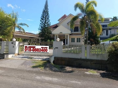 Bungalow Grand Meru Gerbang Double Storey house for Sale