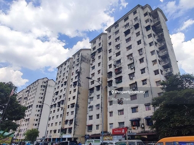 Desa Perangsang Apartment - Petaling Jaya, Selangor