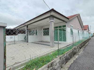 End Lot Single Storey Terrace Taman Kijang Mentaloon Anak Bukit Alor Setar For Sale