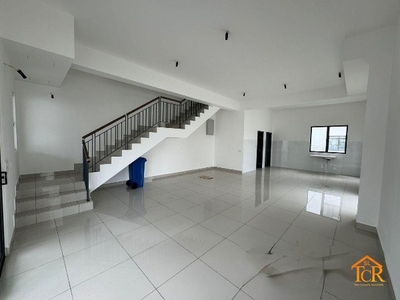 For Rent Robin Double Storey Endlot House, Bandar Rimbayu