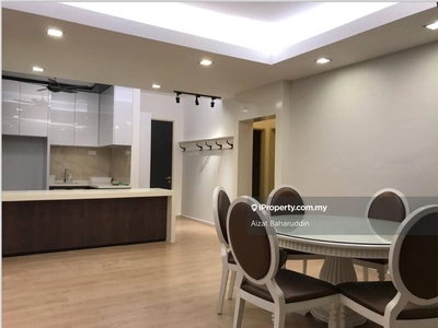 Freehold, Non bumi! Fully renovated and extended wet kitchen!