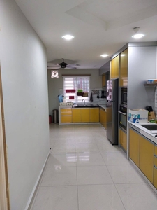 Fully Renovated Freehold Double Storey Taman Wawasan Puchong For Sale
