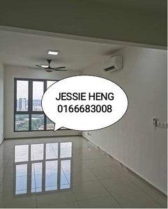 Gravit 8 Klang New Condo Partly Furnished 867sf