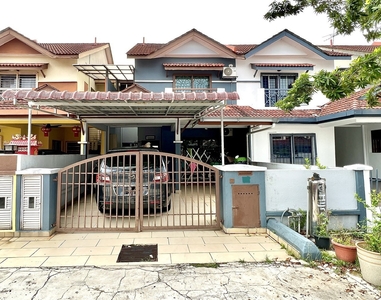 Kitchen Fully Extended Double Storey Taman Tasik Prima For Sale