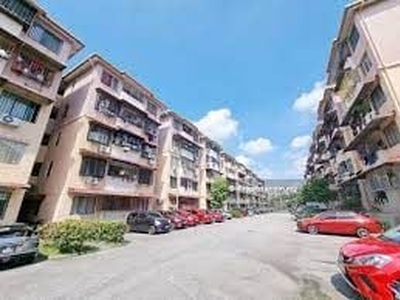 Low Floor 1st Floor Unit come with Balcony Gated Guarded