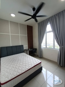 Master Room at SKS Habitat Apartment @ Larkin Perdana