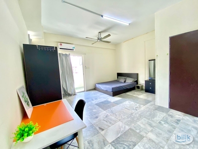 Sunway Medium Room for Rent at PJS 10 Ridzuan Condominium
