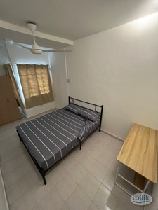 Middle Room at Miharja Condominium, Cheras