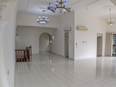 Mont Kiara Pines Duplex Penthouse Unit for RENT RM4700