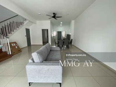 Setia Alam Bywater 2sty house brand new with furnished 22x75 freehold