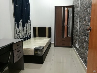 Single Room at Shah Alam, Selangor