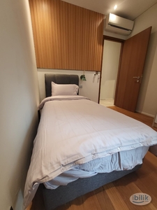 Single Room at Sky Suites, WALKING DISTANCE TO KLCC