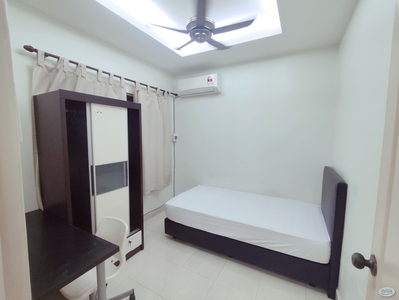 single room available at Pelangi utama condominium