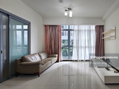 Walking distance to KLCC, LRT and MRT station