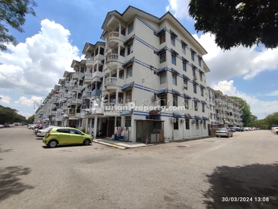 Apartment For Auction at Pangsapuri Taman Cheng Ria