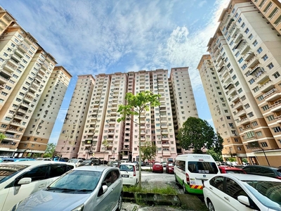 Apartment Laguna Biru 1, Taman Tasik Biru Kundang Rawang