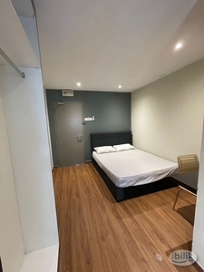 Available Master Room at Jalan Ipoh, Kuala Lumpur with 8mims ‍♀️ to LRT Chow Kit Free Deposit‼