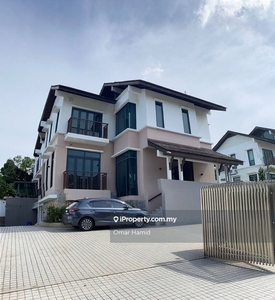 Bungalow with Swimming Pool The Enclave Bukit Jelutong