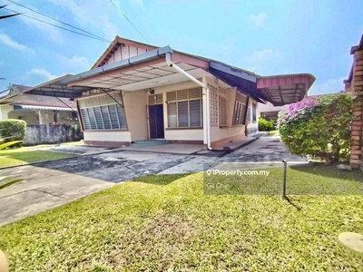 Canning Garden Bungalow House For Sale