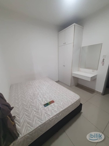 F/F AIRCON ROOM FOR PROFESSIONAL WORKING ADULT , GELANG PATAH