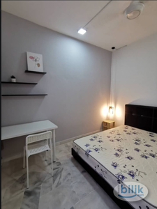 Fully Furnished- Middle Room at Meadow Park 3, Old Klang Road