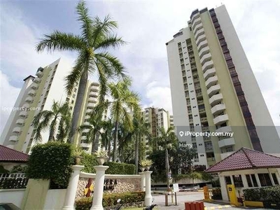 Indera Subang Condominium, close to Taipan Biz Centre & LRT