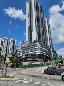 KL Brand New Property For Rent with Convenience To Shops and LRT Station