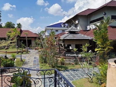 Kulai @ Gate A ,2 Storey Bungalow with Golf View
