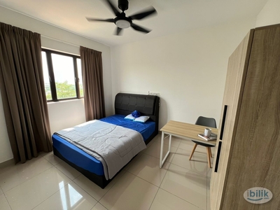 ✨Master Room with Private Bathroom for Rent at Avia Plus @ Bandar Country Homes, Rawang, Selangor