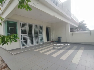 Nusa Duta Double Storey Cluster House Freehold With Fully Furnished