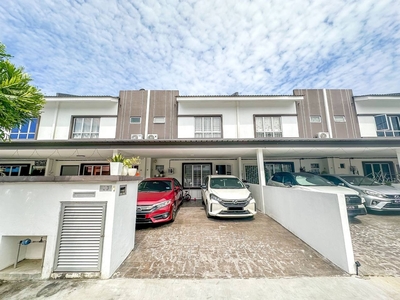 RENOVATED Double Storey Terrace Irama Perdana, Puncak Alam
