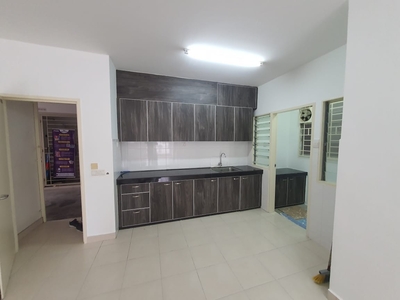 Seri Baiduri Apartment with Lift Partially Furnished Well Kept FOR SALE