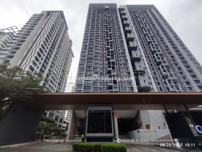 Serviced Residence For Auction at O'Hako