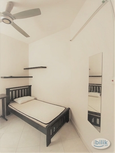 Single Room at Casa Indah 1, Tropicana