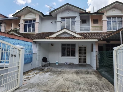 Taman Sri Pulai Perdana Double Storey Terrace 4 Bedrooms 3 Bathrooms for Sale
