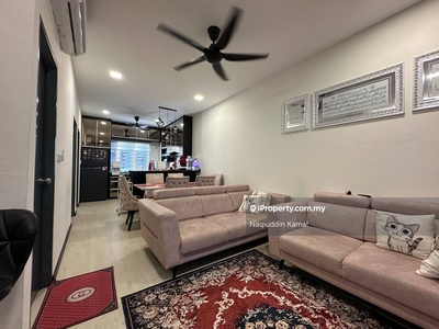 Townhouse for Rent in Kita Bayu, Cybersouth (Partially Furnished)