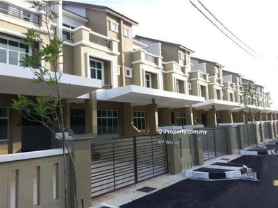 3 storey terrace for rent