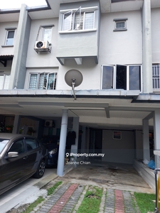 Bukit OUG Townhouse upper unit 1.680sf for urgent sale