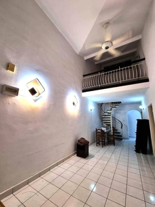 Charming One And Half Storey Terrace House in Taman Molek 2 For Sale