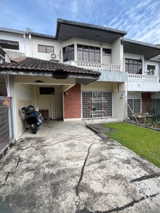 Double Storey Terrace House in Taman Daya Jalan Rumbia For Sale