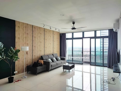 Green Haven Luxury Apartment, High Floor, Fully Furnished Private Lift